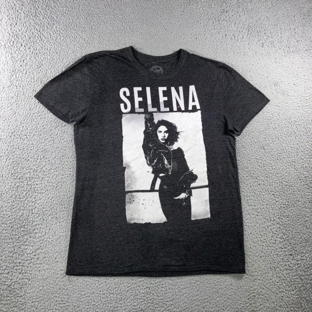 Selena Quintanilla Graphic T-Shirt Womens L Charcoal Grey S/S Bleached Tee